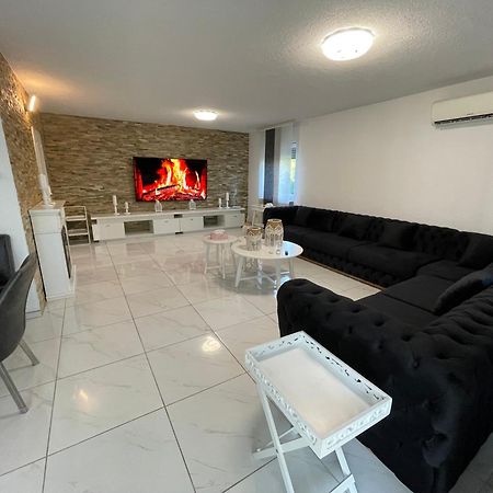 Deluxe Family Appartements Haem Фрайбург-у-Брайсгау Екстер'єр фото