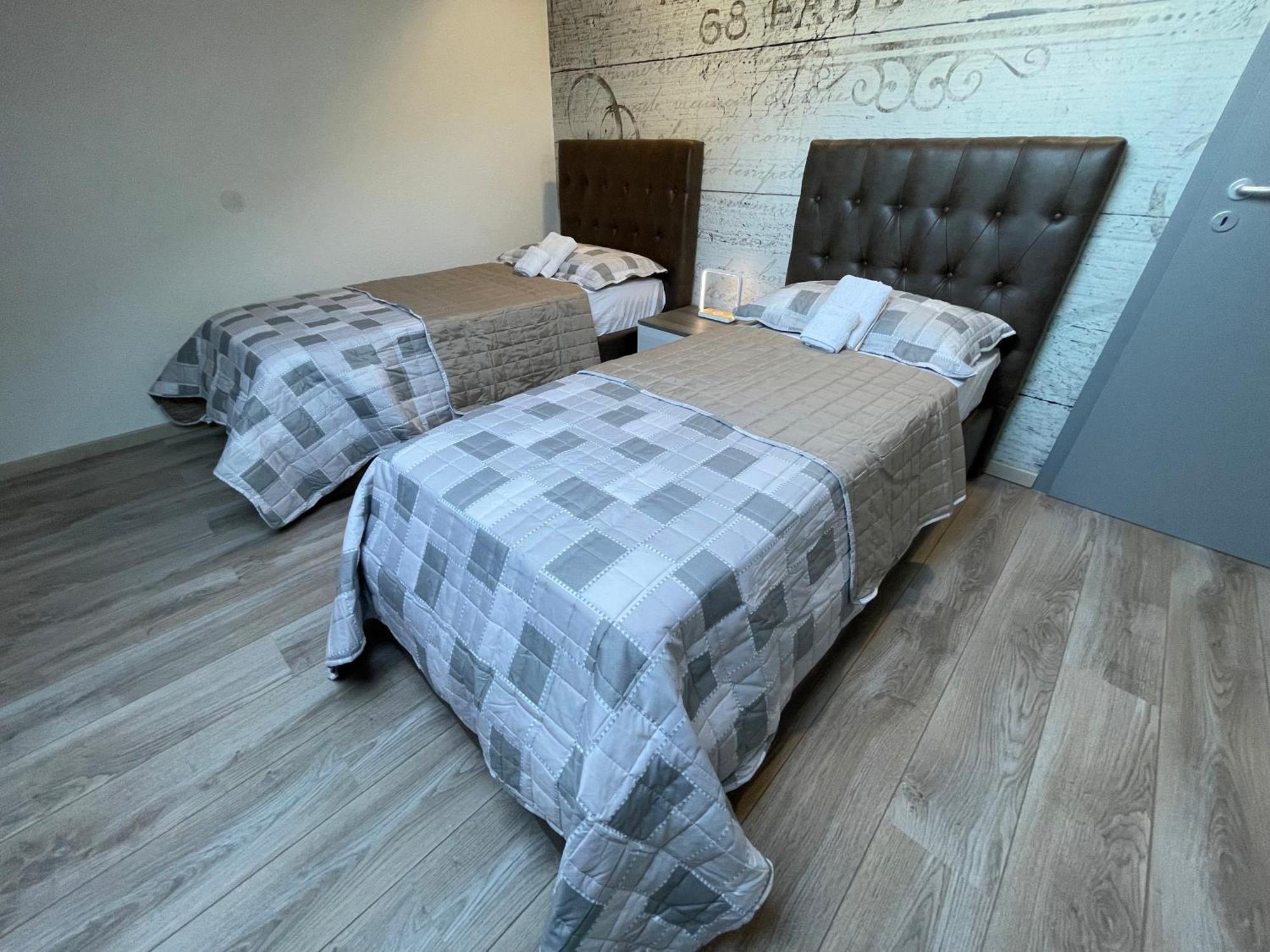 Deluxe Family Appartements Haem Фрайбург-у-Брайсгау Екстер'єр фото
